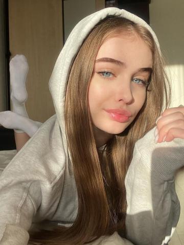 Проститутка Каролина